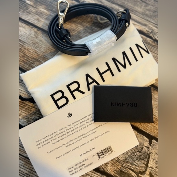 NWT BRAHMIN Mindy Crossbody Luxury Leather Black Castle View Luxe shine FIRM